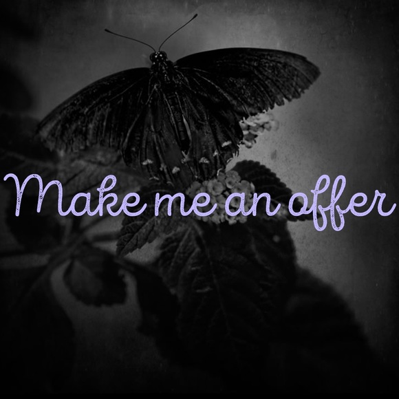 Hanna size Small rainbow colored soft short sleeve sweater great condition - Picture 4 of 4